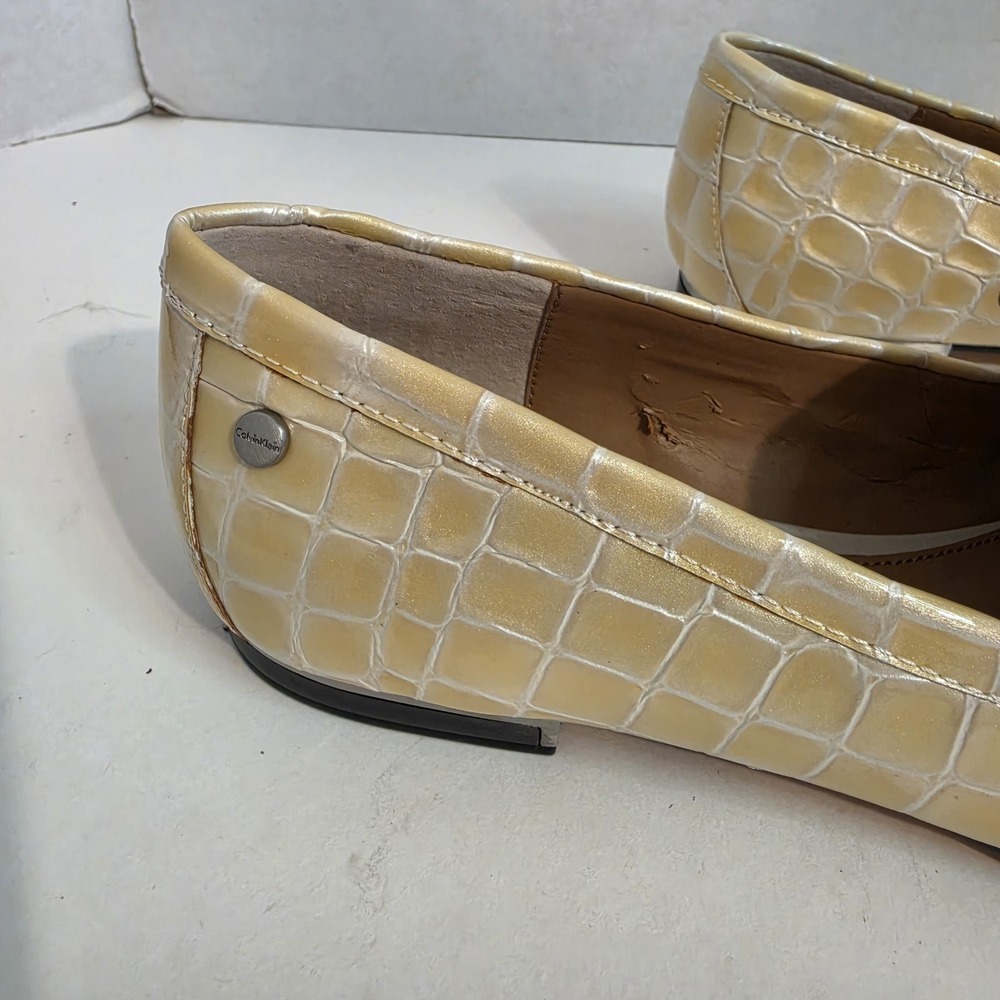 Calvin Klein Women's Croc Embossed Penny Loafers Yellow Cream Slip On Shoes - Picture 9 of 11
